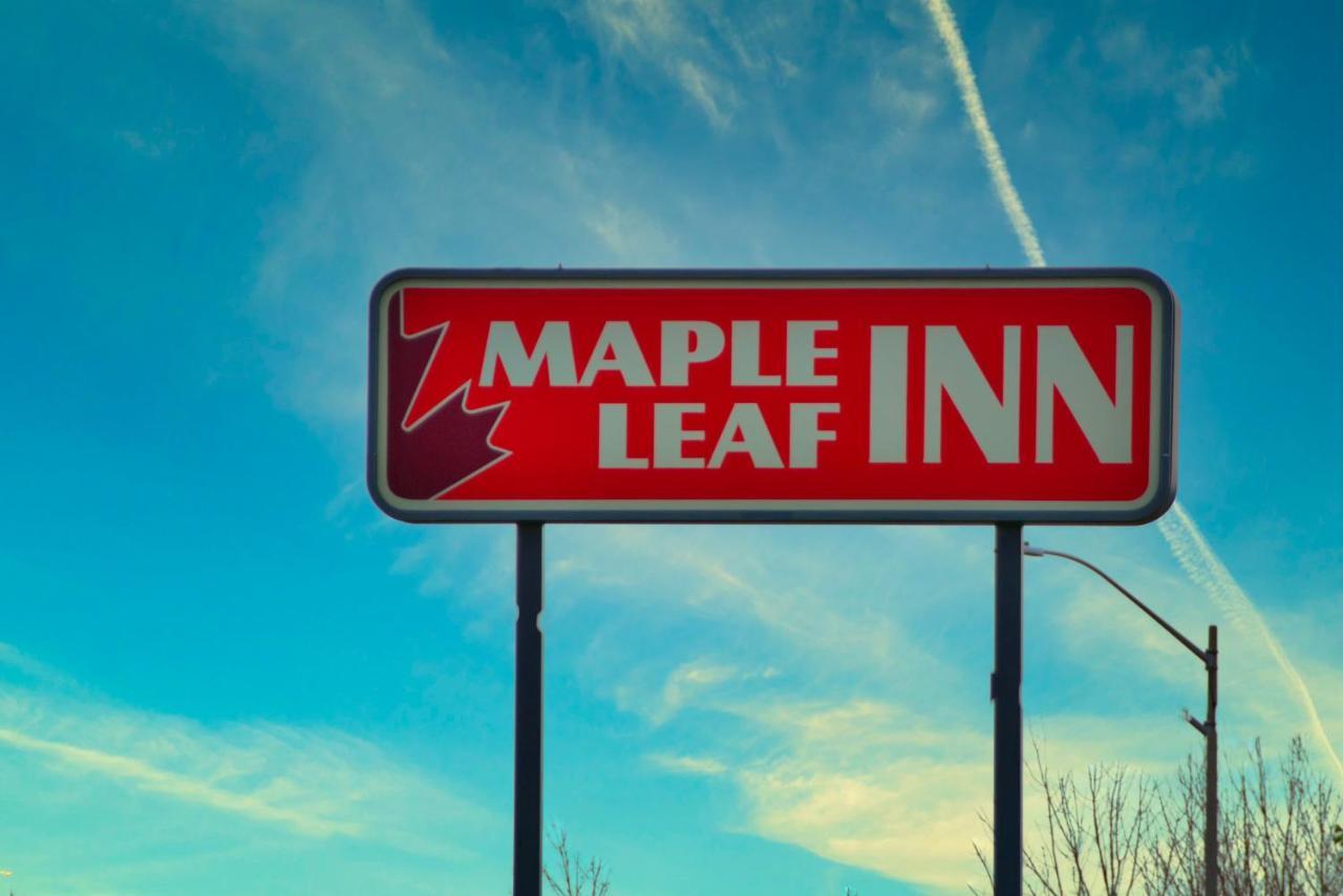Maple Leaf Inn & Suites Kincardine Exteriör bild